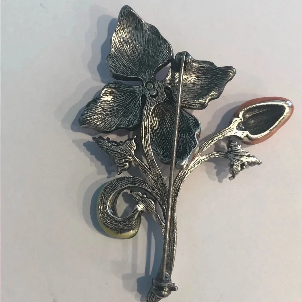 Vintage enamel pin pansy rhinestones - Picture 4 of 4